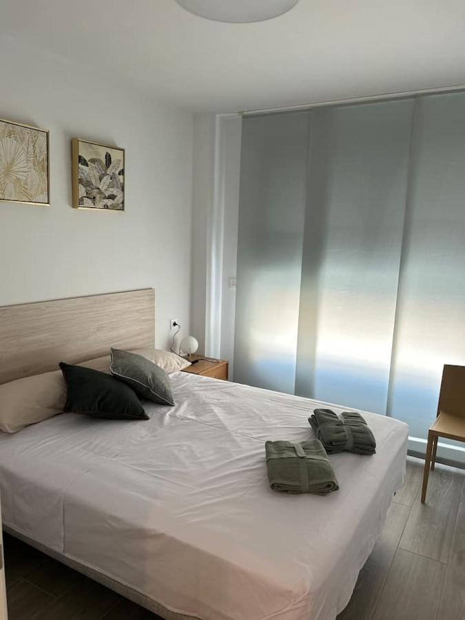 Apartamentos Breton 17 Suite Familiar Alicante Bagian luar foto